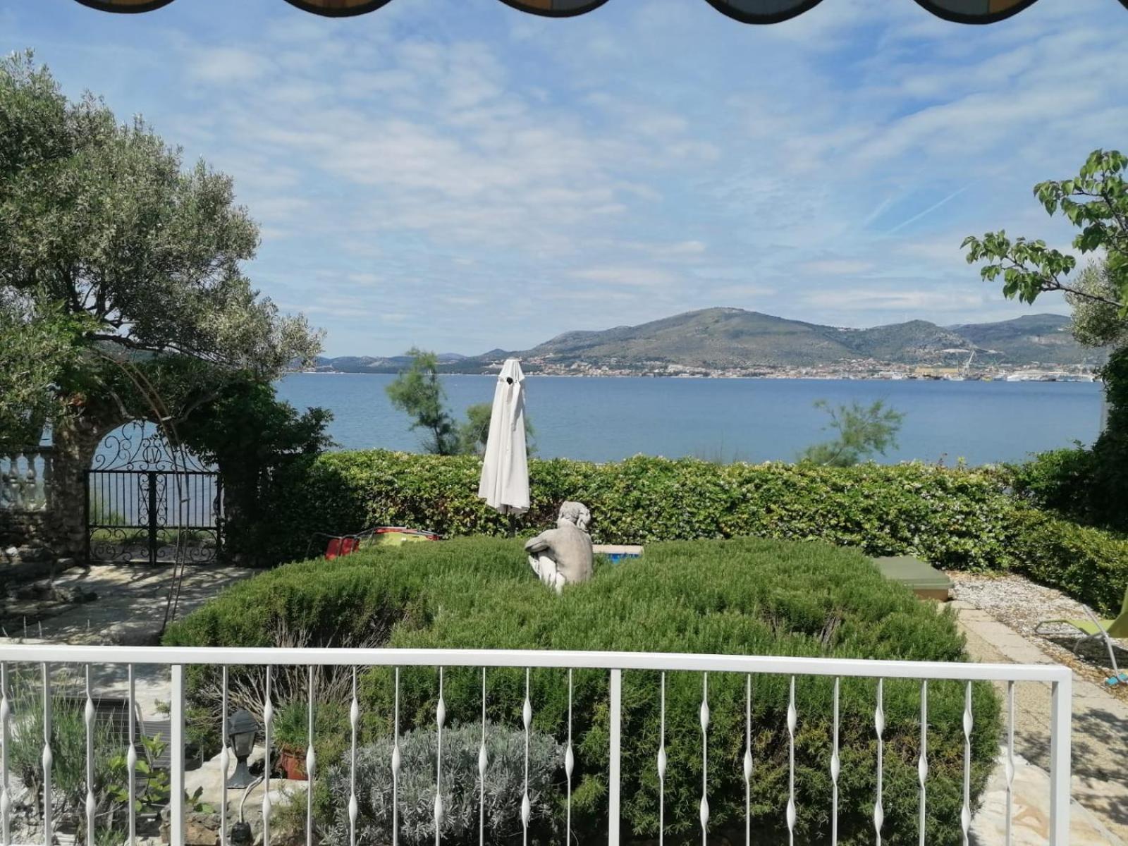 Apartments Villa Julia Trogir Exteriér fotografie